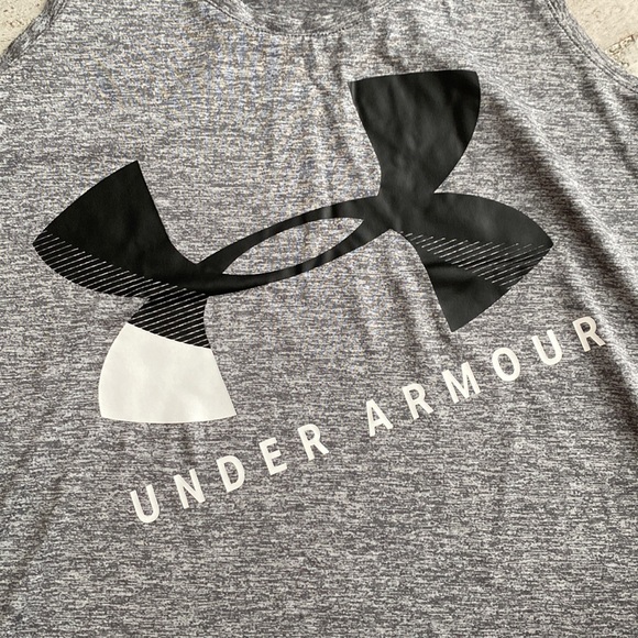 ❤️Sold❤️ Under Armour RacerBack Bundle ❤️ - Picture 4 of 9